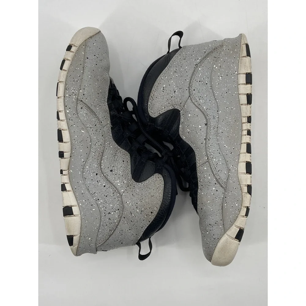 Jordan‎ 10 Retro Cement 2018 (310805062) Men's Size 8